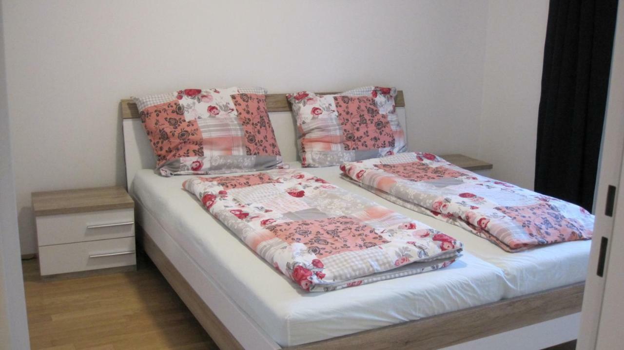 Apartment With Parking On Premise Viyana Dış mekan fotoğraf